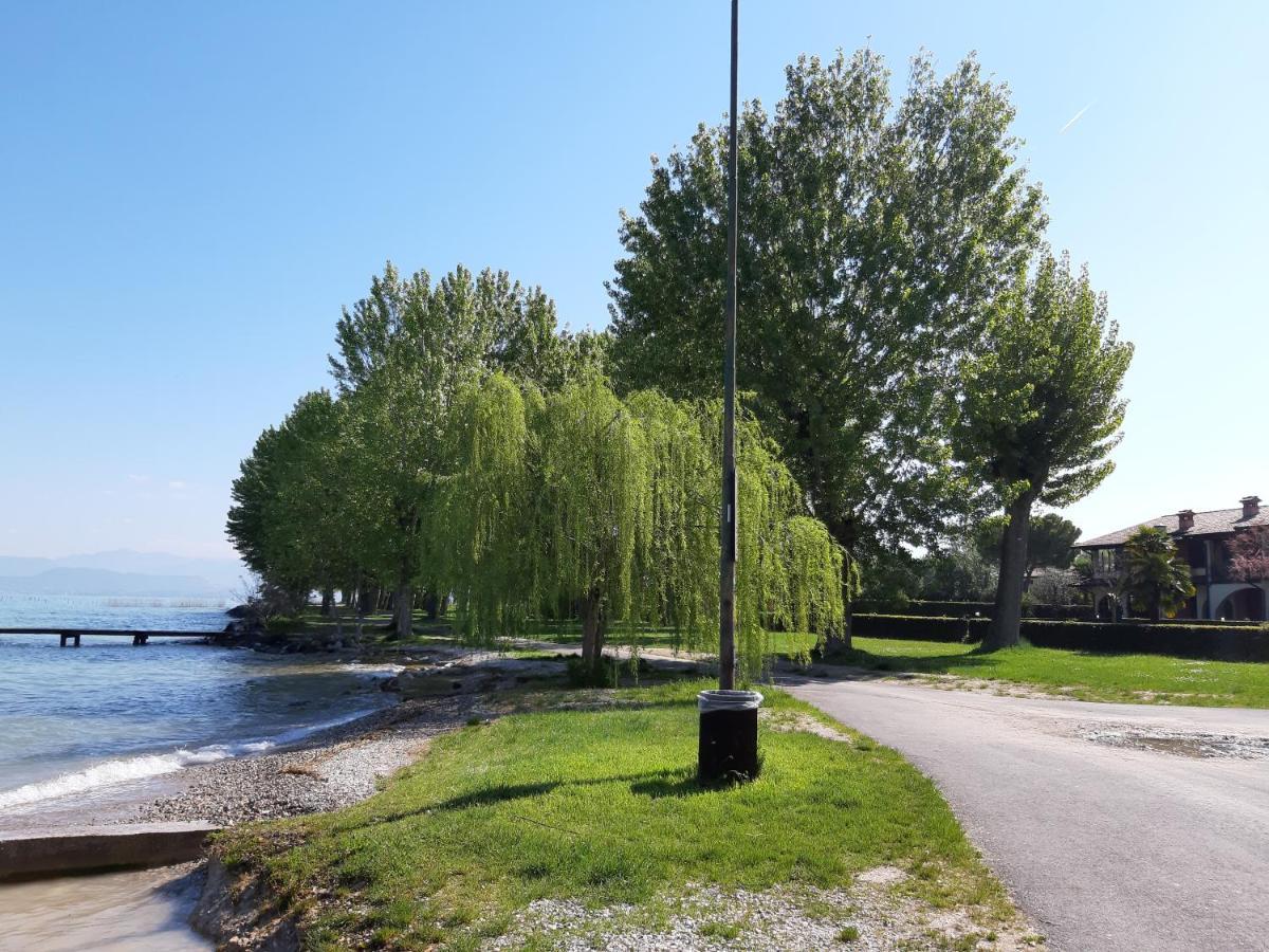 My Sirmione Beach Apartment Superior Extérieur photo